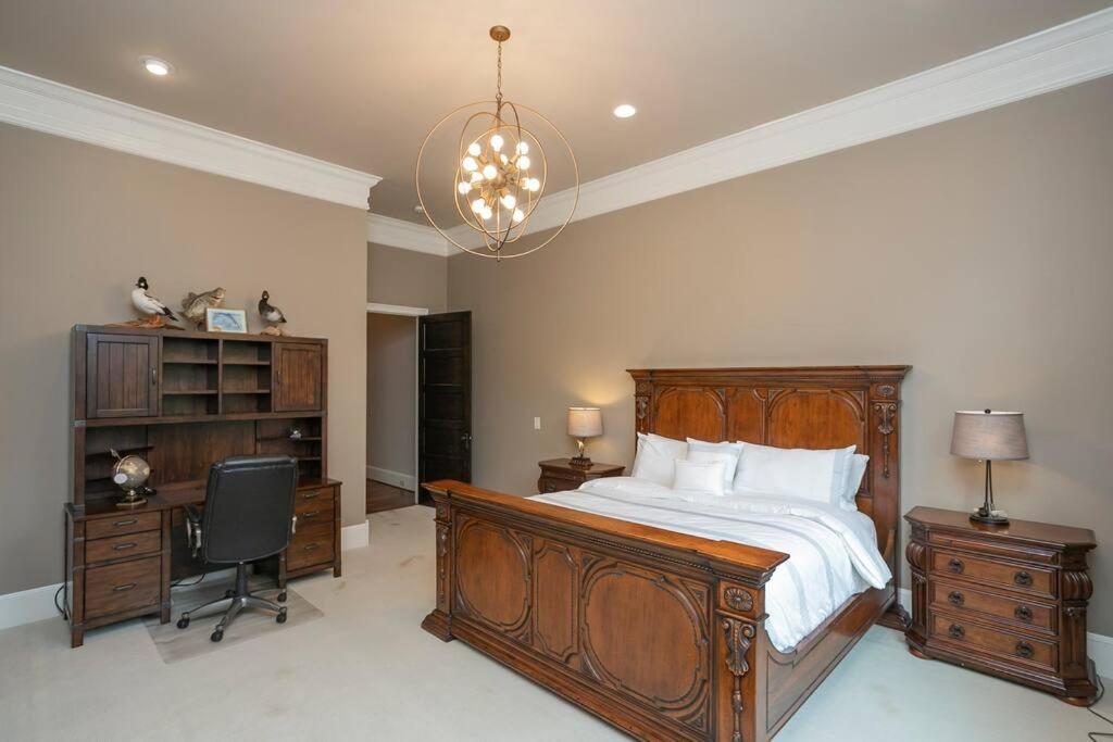 Supreme Luxury For Discerning Tastes Villa Nashville Bagian luar foto