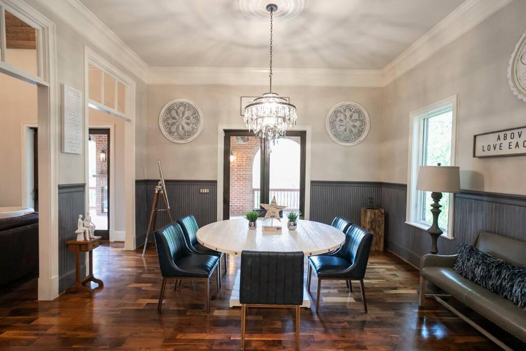 Supreme Luxury For Discerning Tastes Villa Nashville Bagian luar foto